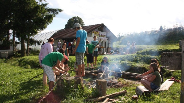 Grillplatz am Campingplatz der Familie Trenker, © Familie Trenker