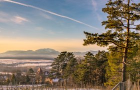 Winder am Blickplatz Eichbüchl, © Wiener Alpen, Florian Luckerbauer