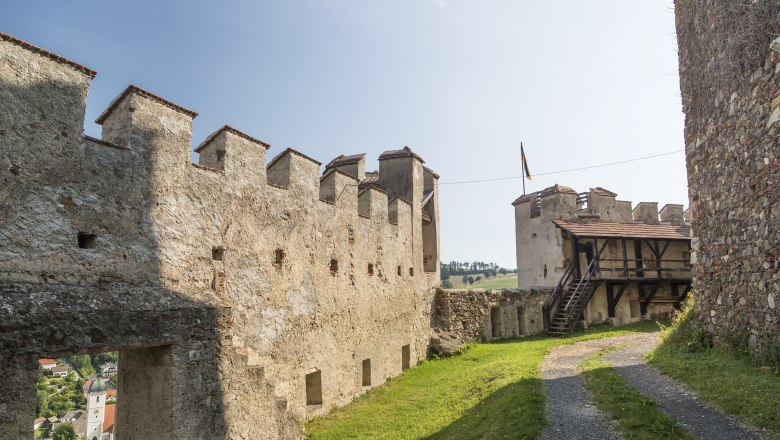 Burgruine Kirchschlag, © Wiener Alpen, Franz Zwickl