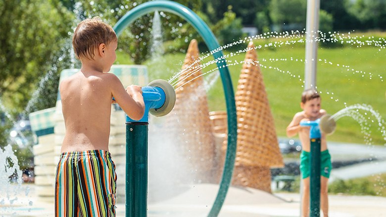 Eis-Greissler Erlebnispark Eis-Wasserwelt, © Blochberger Eisproduktion GmbH