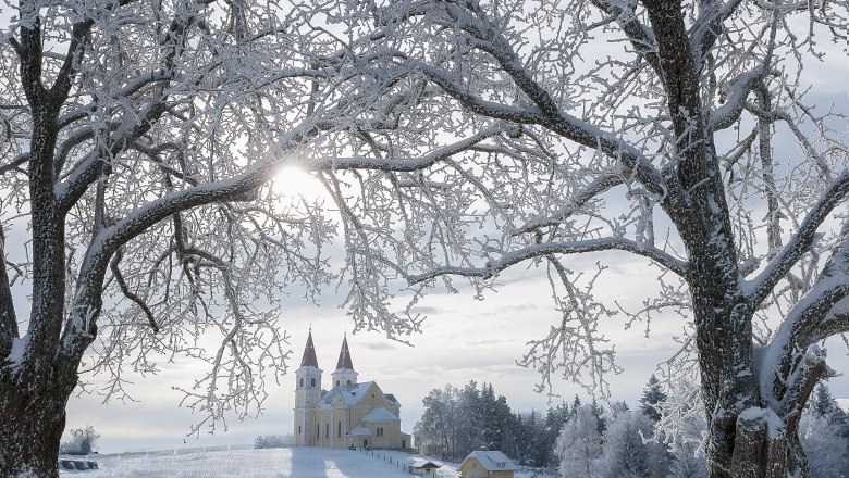 Wallfahrtskirche Maria Schnee im Winter, © Wiener Alpen, Foto: Walter Strobl