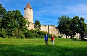 Burg Seebenstein (Copyright: POV), © Wiener Alpen in Niederösterreich