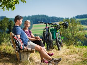 E-Biken Bucklige Welt, © Wiener Alpen / Christian Kremsl