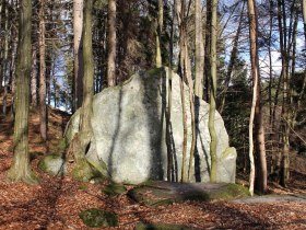 Teufelsstein Wiesmath, © haefer-cc-by-sa3.0AT