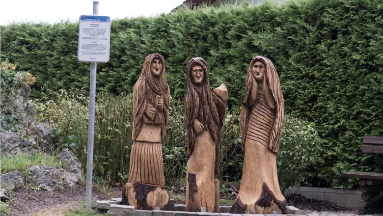 Sagenfiguren in Lanzenkirchen, © Marktgemeinde Lanzenkirchen